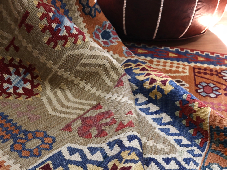 キリムスタイル / トルコの手織りキリム カイセリ セッチャーデ175×127cm