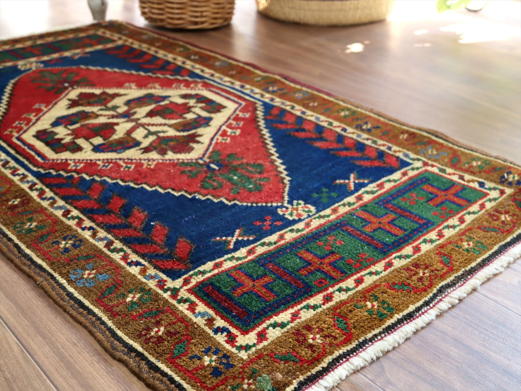 キリムスタイル / オールドカーペット トルコ絨毯/ヤストゥク96×53cm 