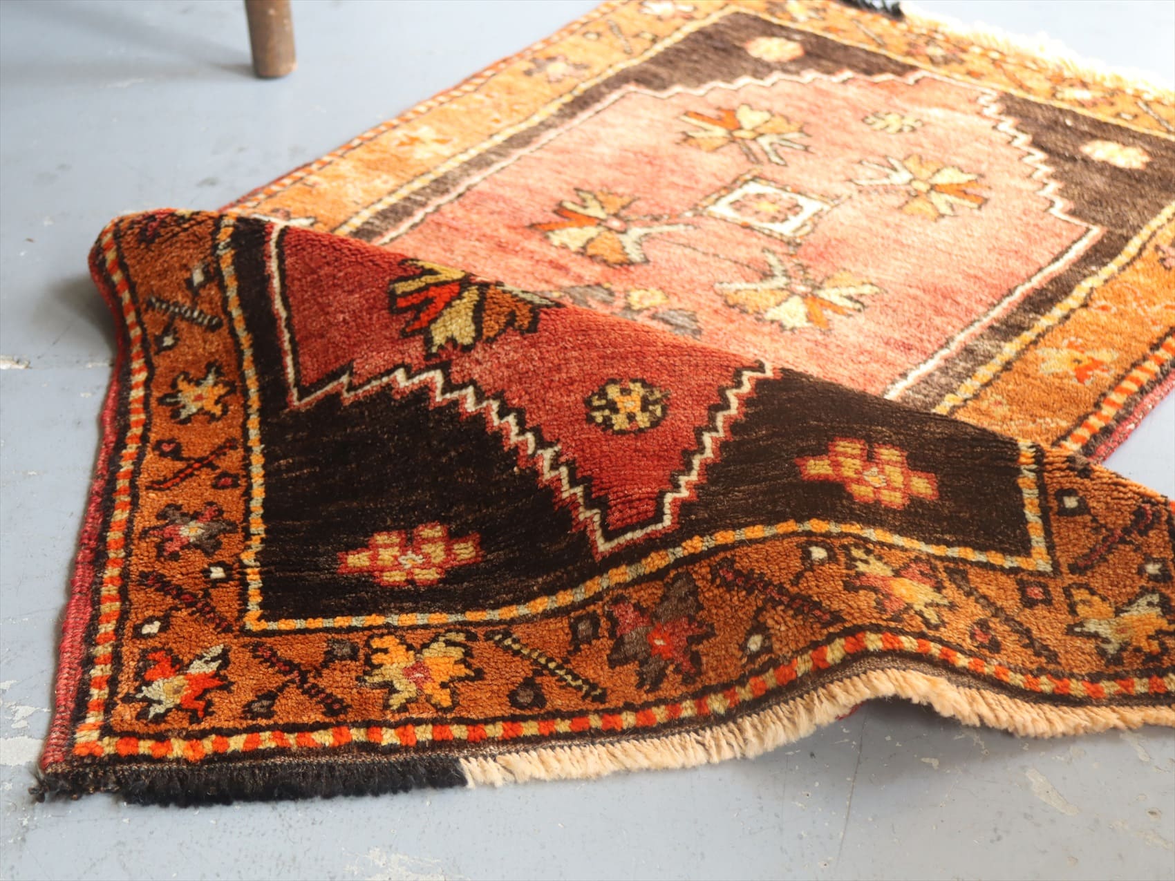 キリムスタイル / オールドカーペット トルコ絨毯/ヤストゥク102×55cm 