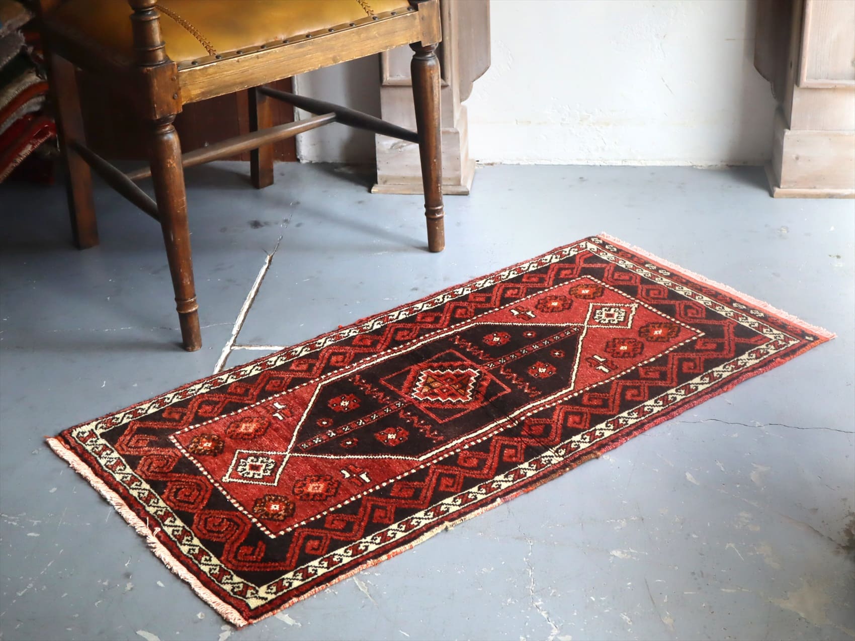 トルコ絨毯（217cmx156cm）