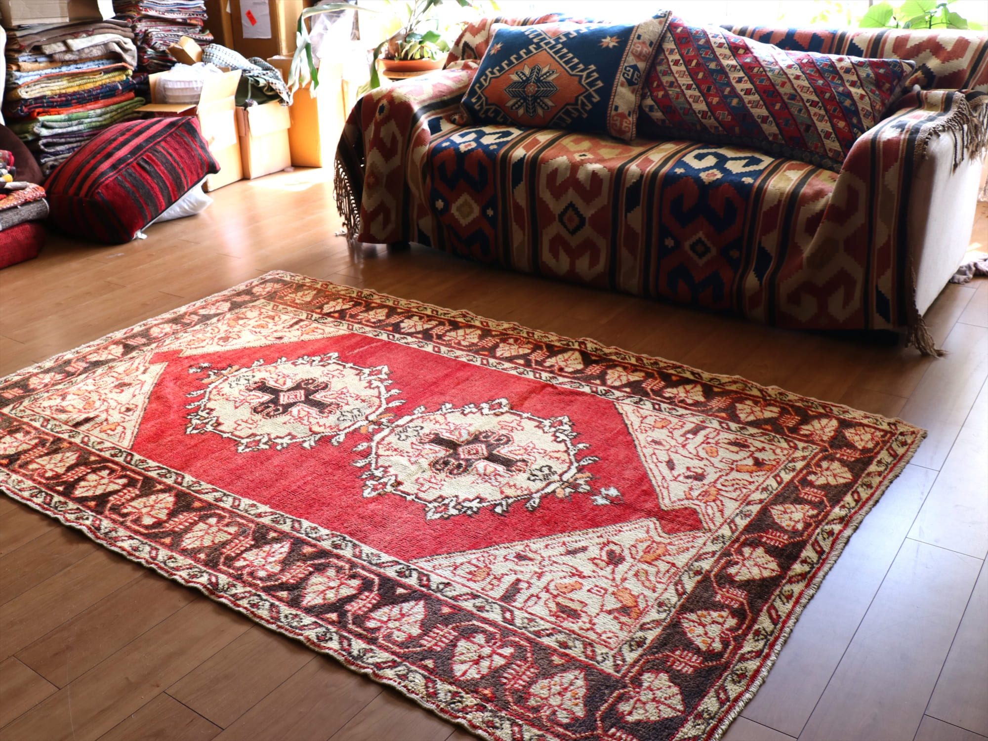 最適な材料 【洋書】Turkmen キリム Carpets IN 本 トライバルラグ 
