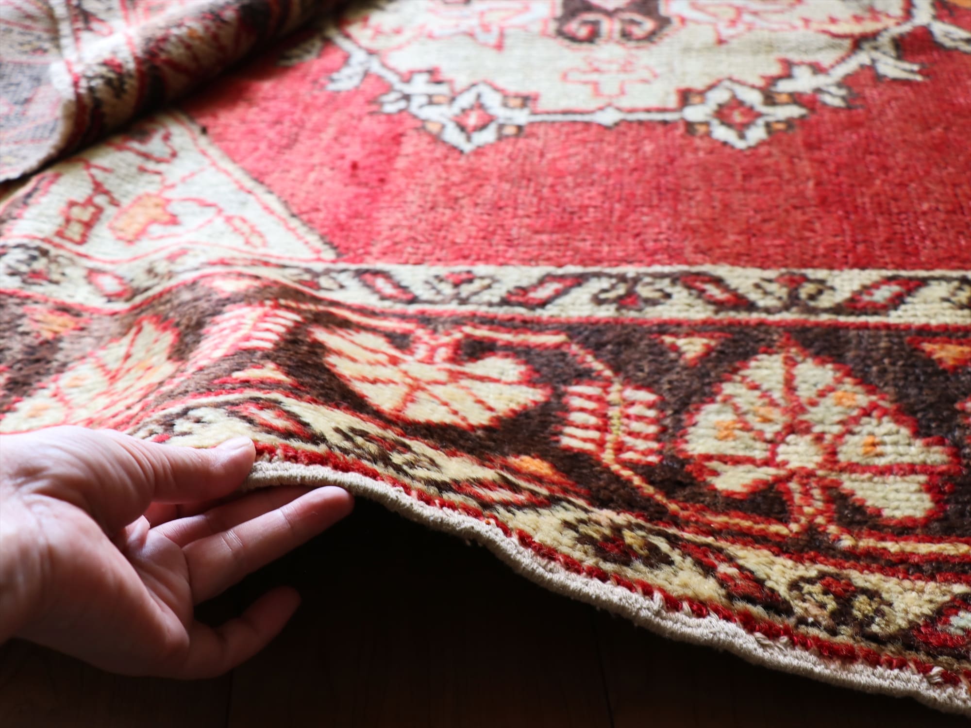 キリムスタイル / 部族絨毯（トライバルラグ） トルコじゅうたん