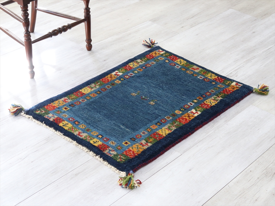 黒 桜古典 イラン高原遊牧民族による手織り絨毯ギャッベ 玄関マット