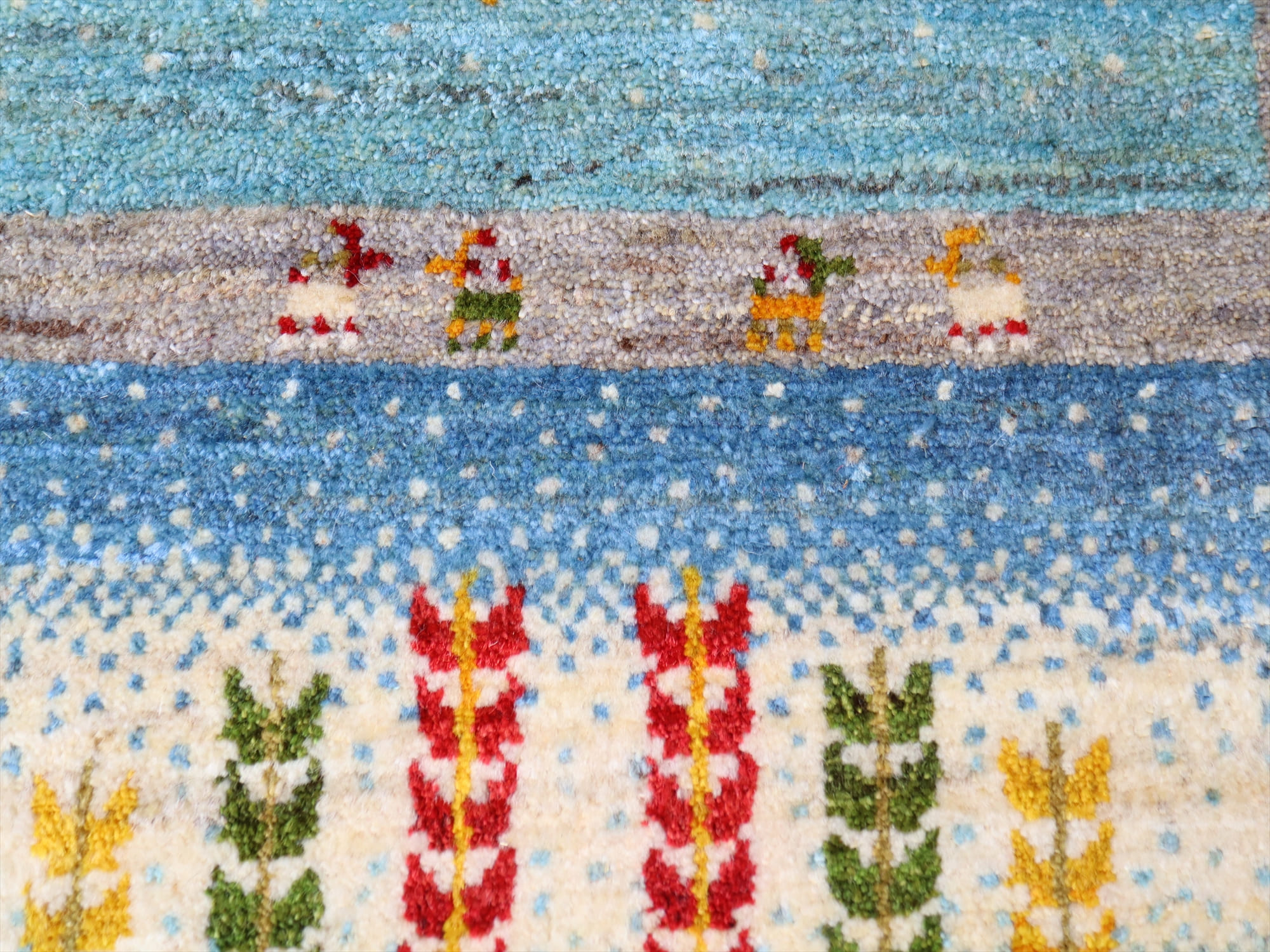 キリムスタイル / ギャッベ/Amalehアマレ ソファ前122×79cm キリムスタイル / ギャッベ/Amalehアマレ ソファ前122×79cm