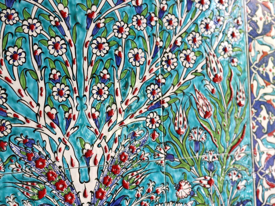 トルコ陶器 手書き12枚タイル H87.5×W67.5×D1.5cm プラムツリーとチューリップ ブルーグリーン/レッドフラワー Turkish  Hand Paint Tiles